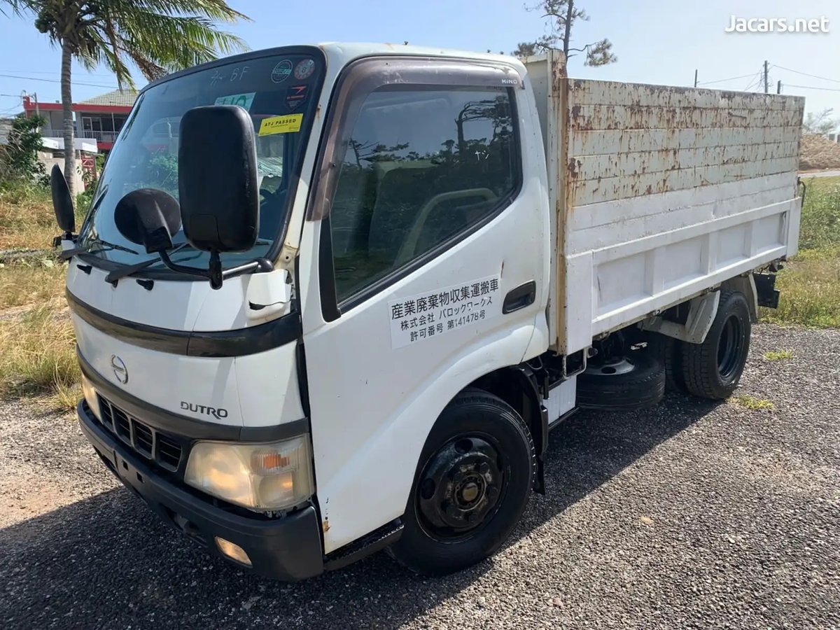 HINO Dutro