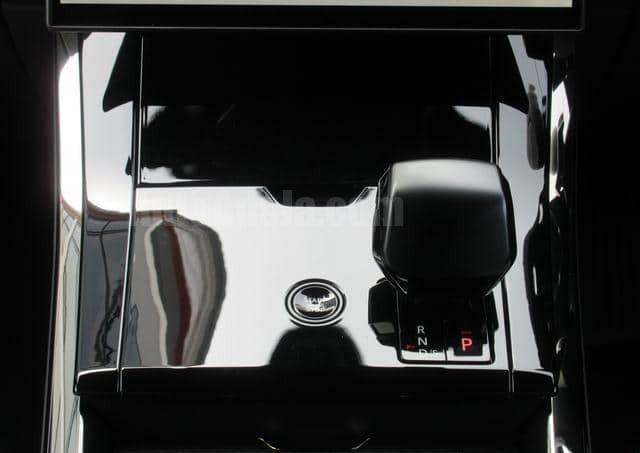 2025 Land Rover 2025 ROVER RANGE ROVER SV