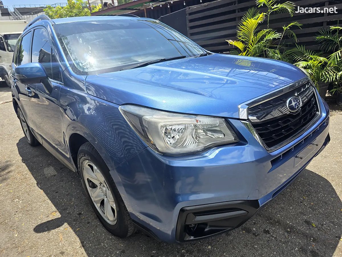 2017 SUBARU Forester