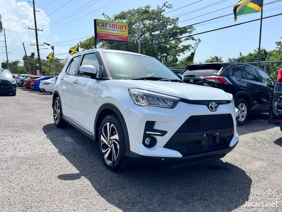 2025 TOYOTA Raize