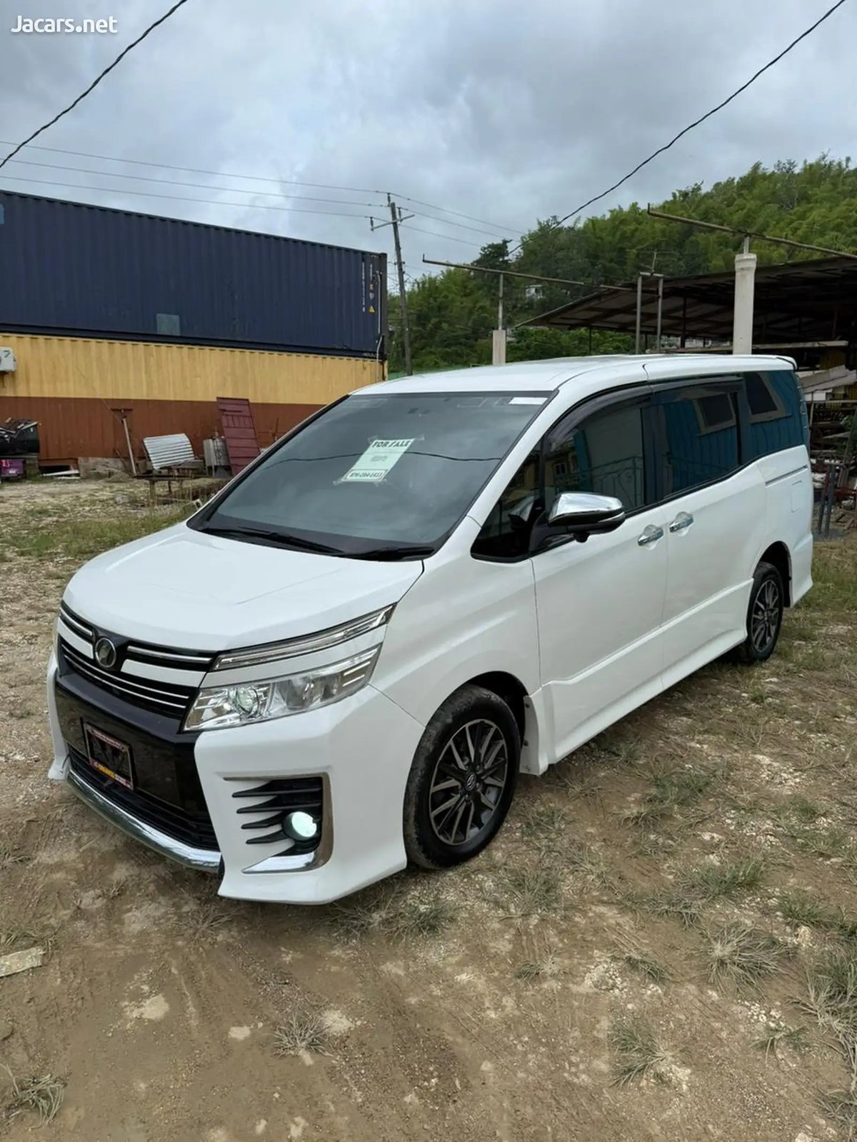 2015 TOYOTA Voxy