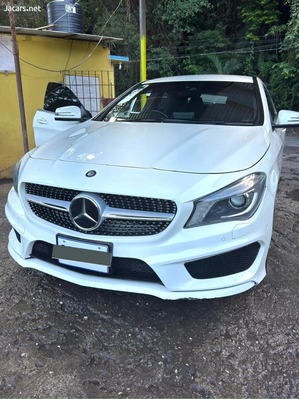 2016 Mercedes-Benz CLA-Class