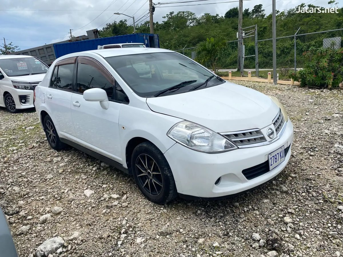 2008 NISSAN Tiida