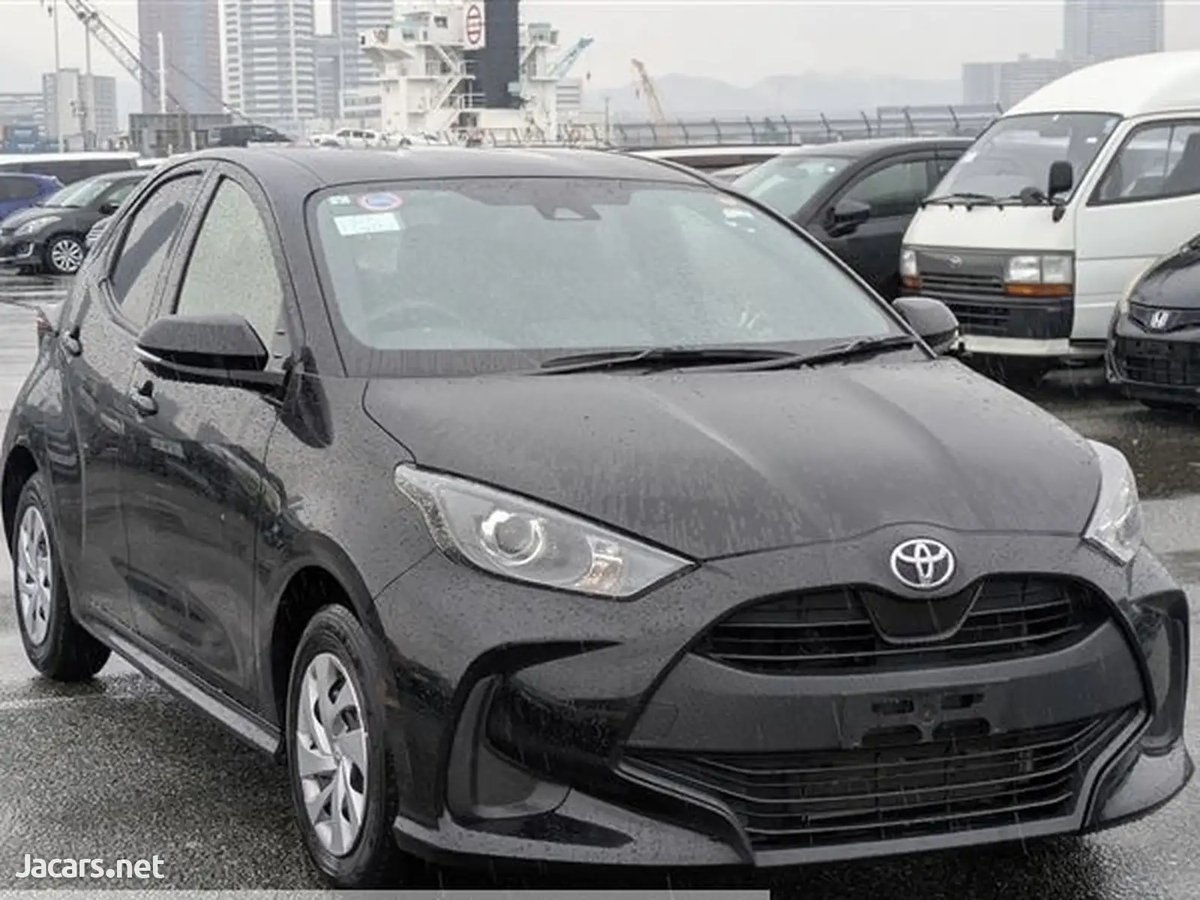 2023 TOYOTA Yaris