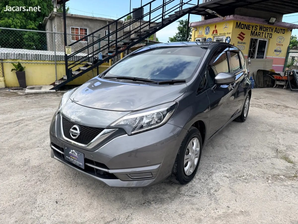 2018 NISSAN Note
