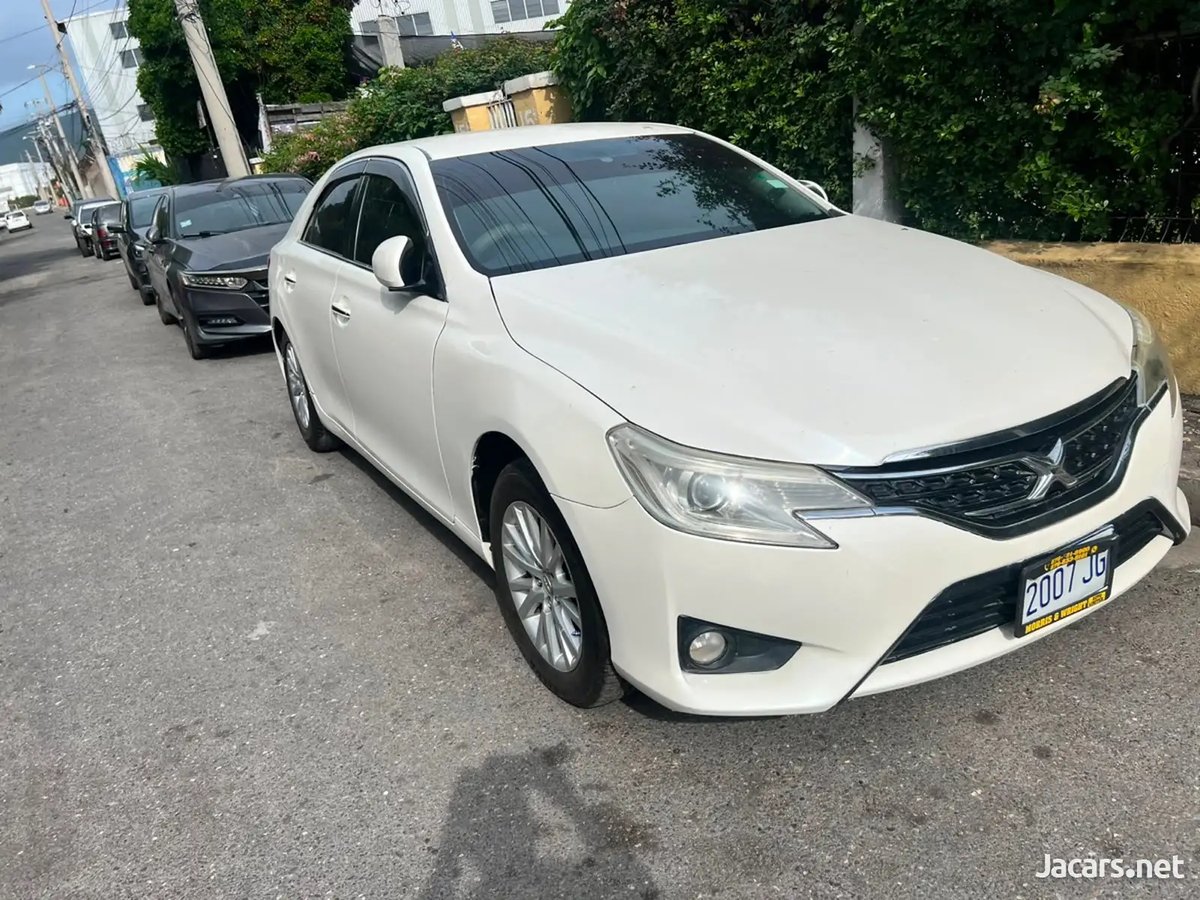 2015 TOYOTA Mark