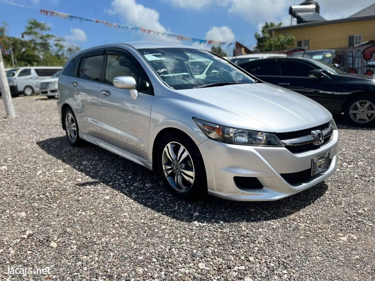 2014 HONDA Stream