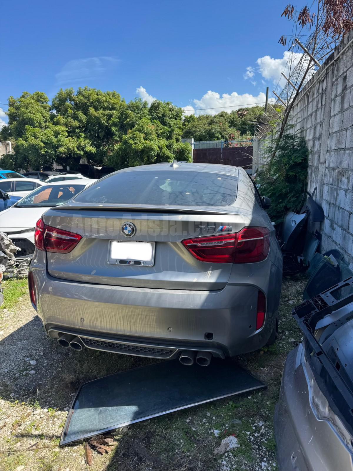 2017 BMW X6M