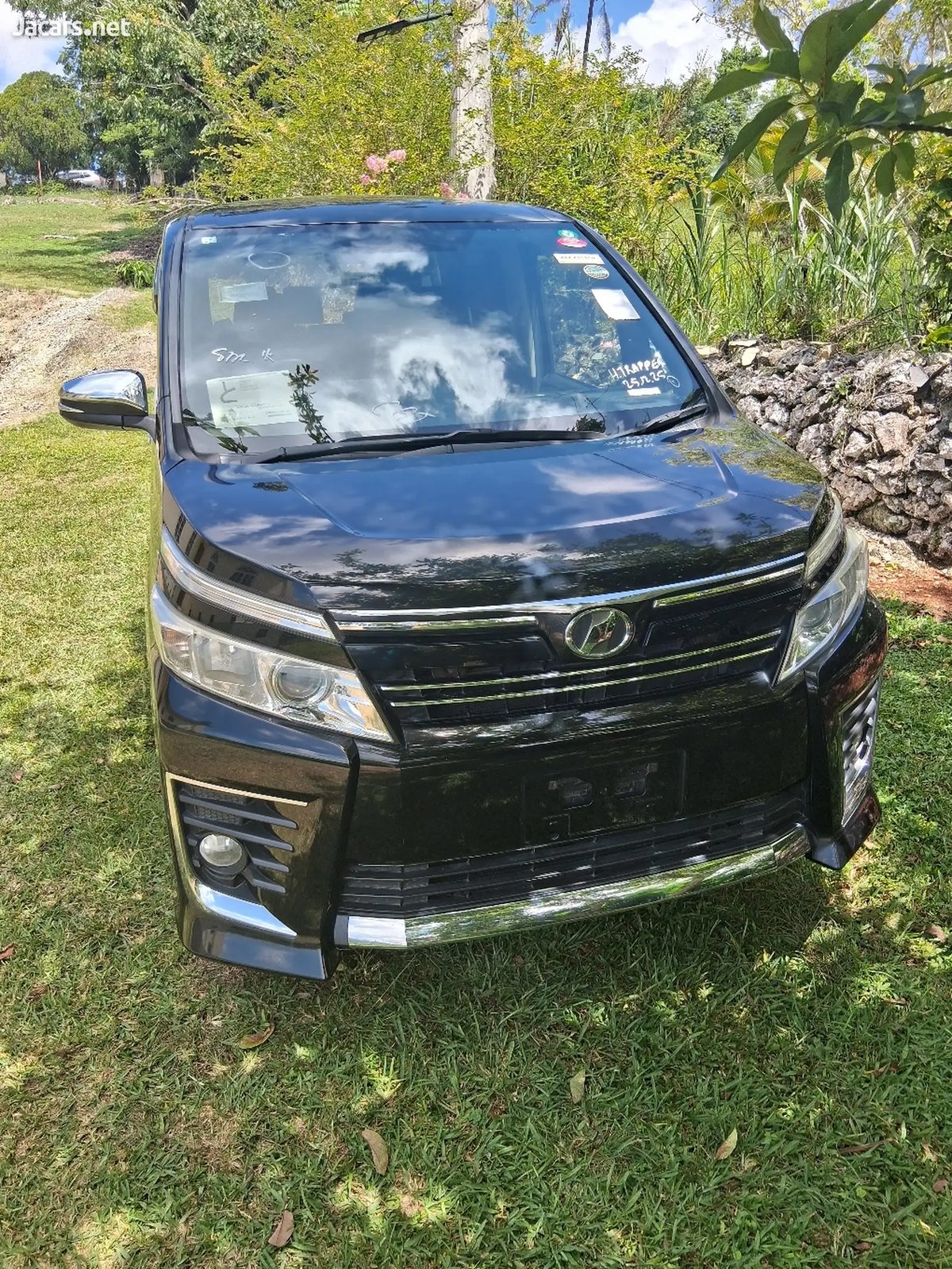 2015 TOYOTA Voxy
