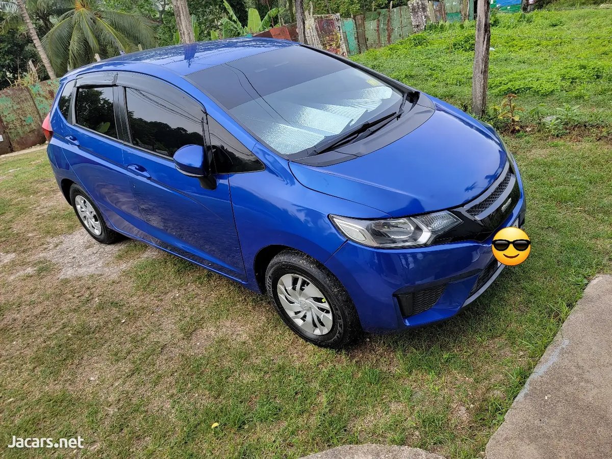 2016 HONDA Fit