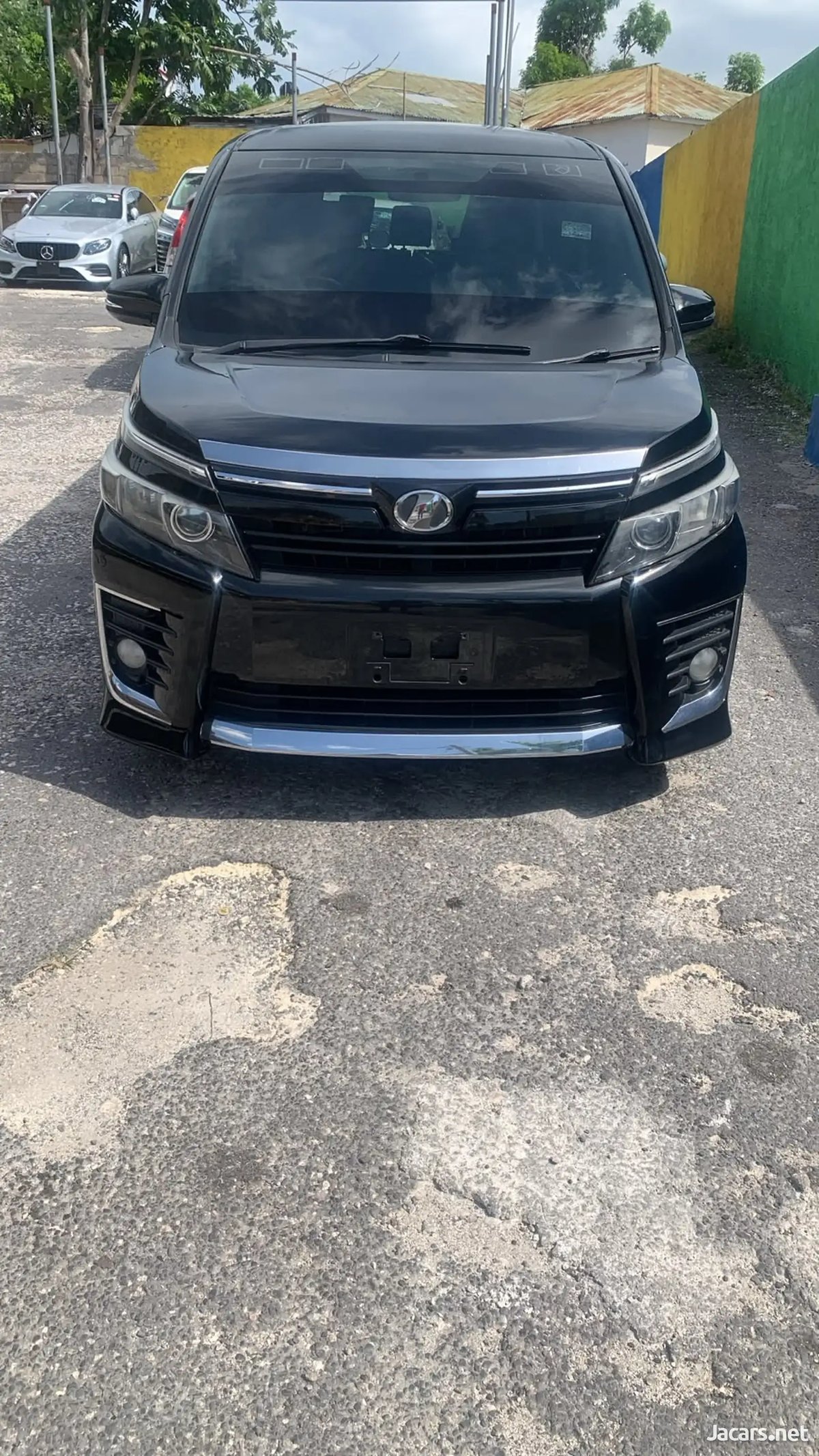2014 TOYOTA Voxy