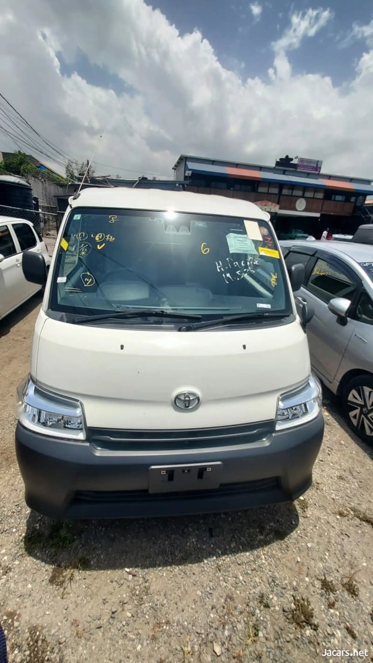 2021 TOYOTA Town