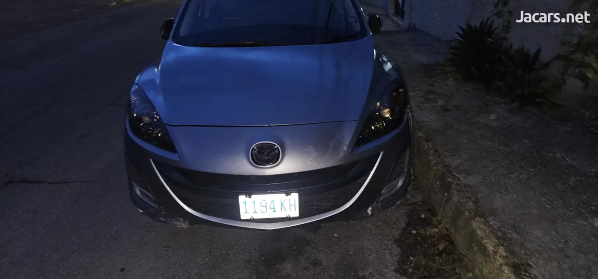 2011 MAZDA Axela