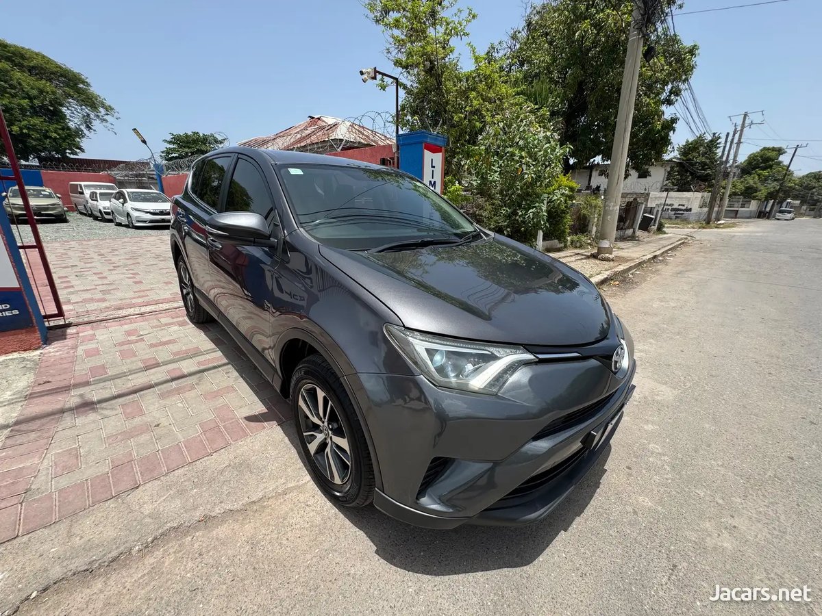 2018 TOYOTA RAV4
