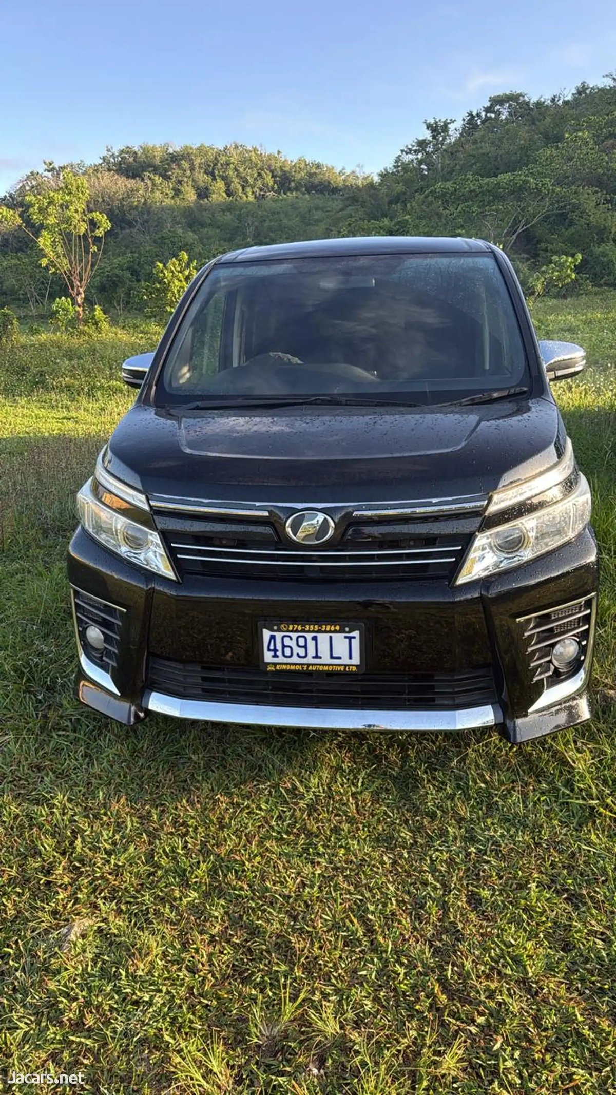 2015 TOYOTA Voxy