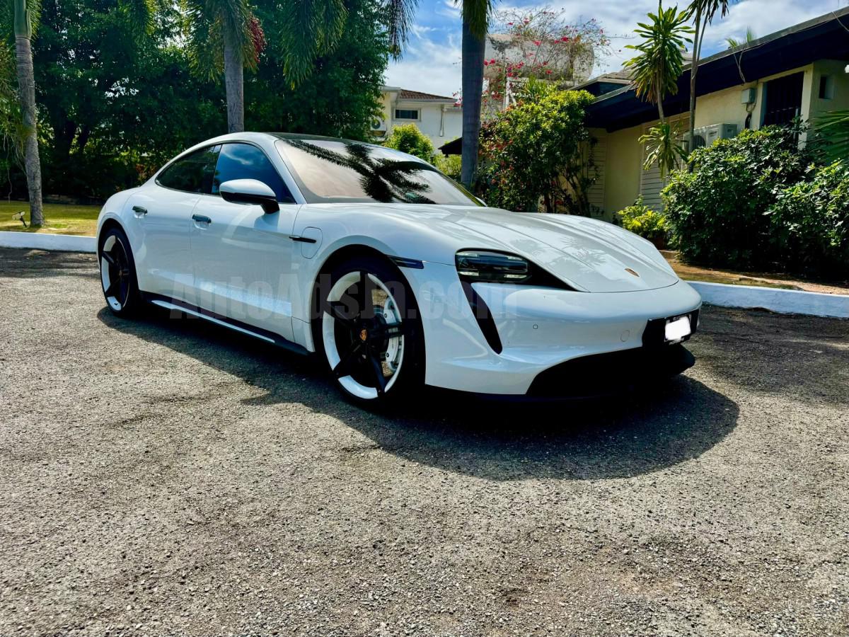 2024 PORSCHE TAYCAN 4S