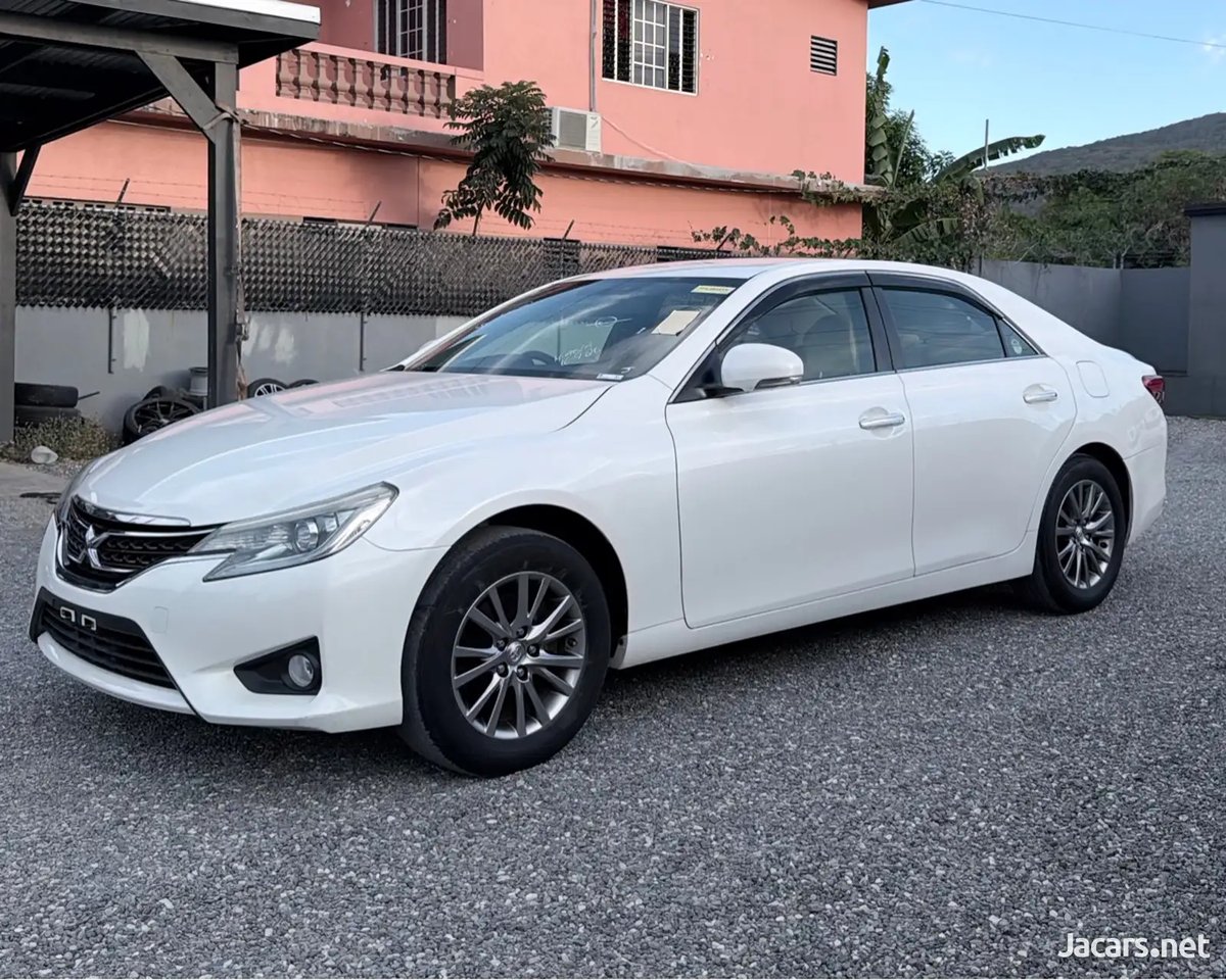 2015 TOYOTA Mark