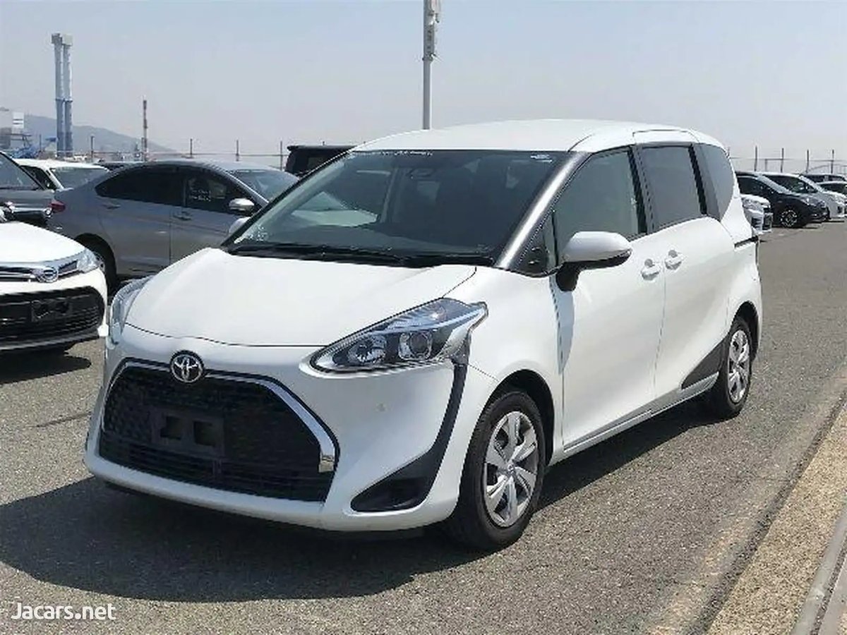 2020 TOYOTA Sienta