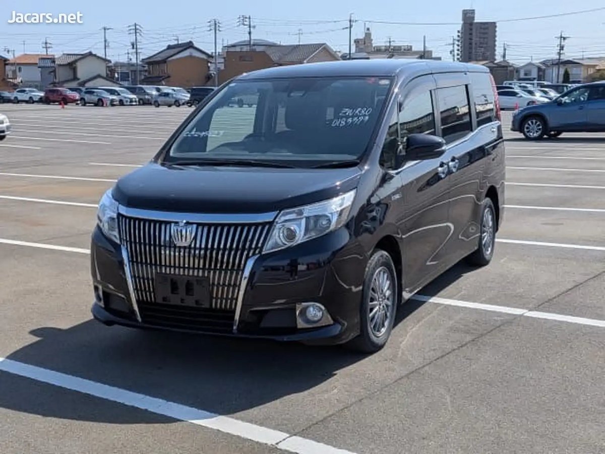 2016 TOYOTA Esquire