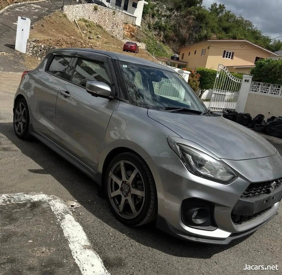 2018 SUZUKI Swift