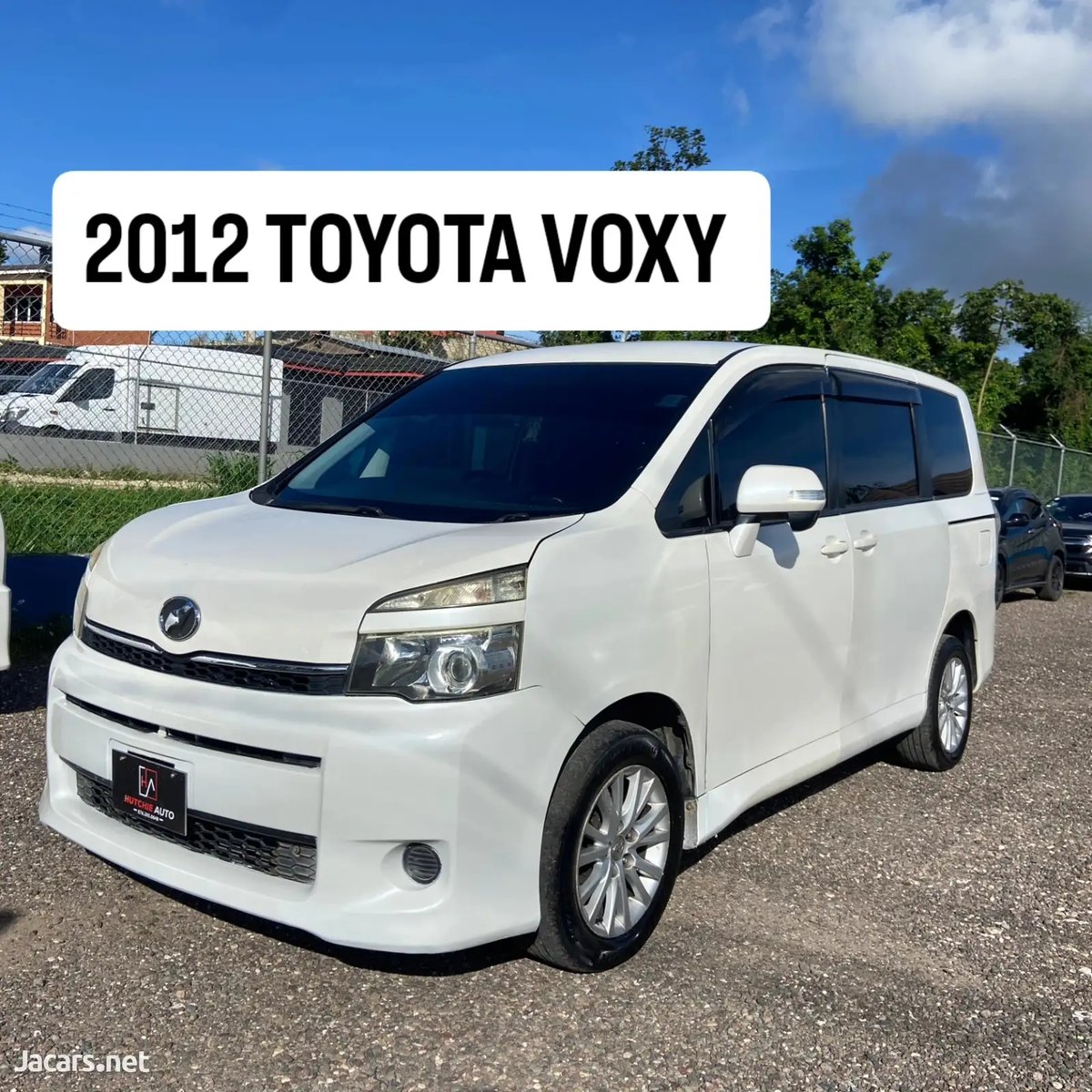 2012 TOYOTA Voxy