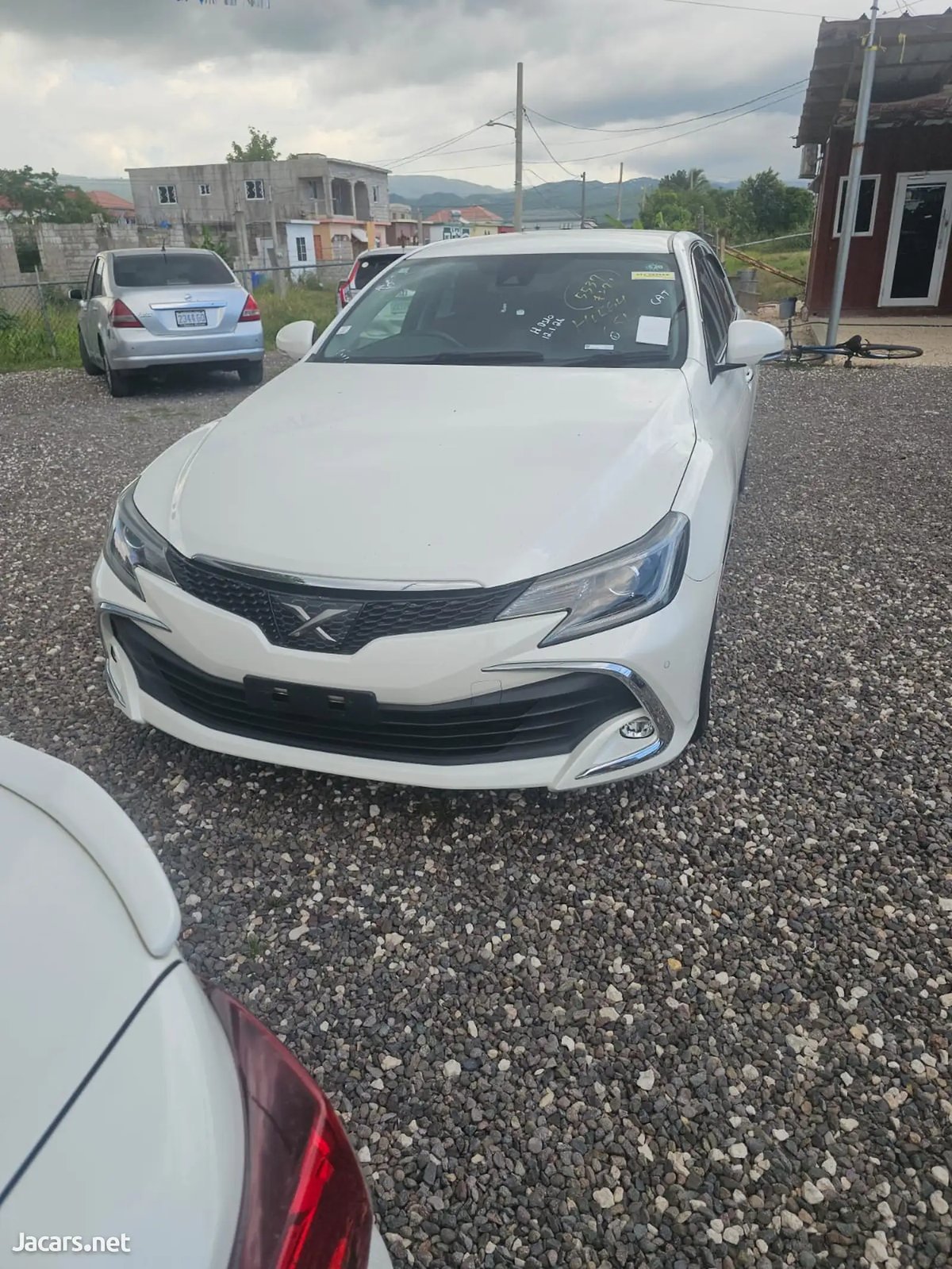 2017 TOYOTA Mark
