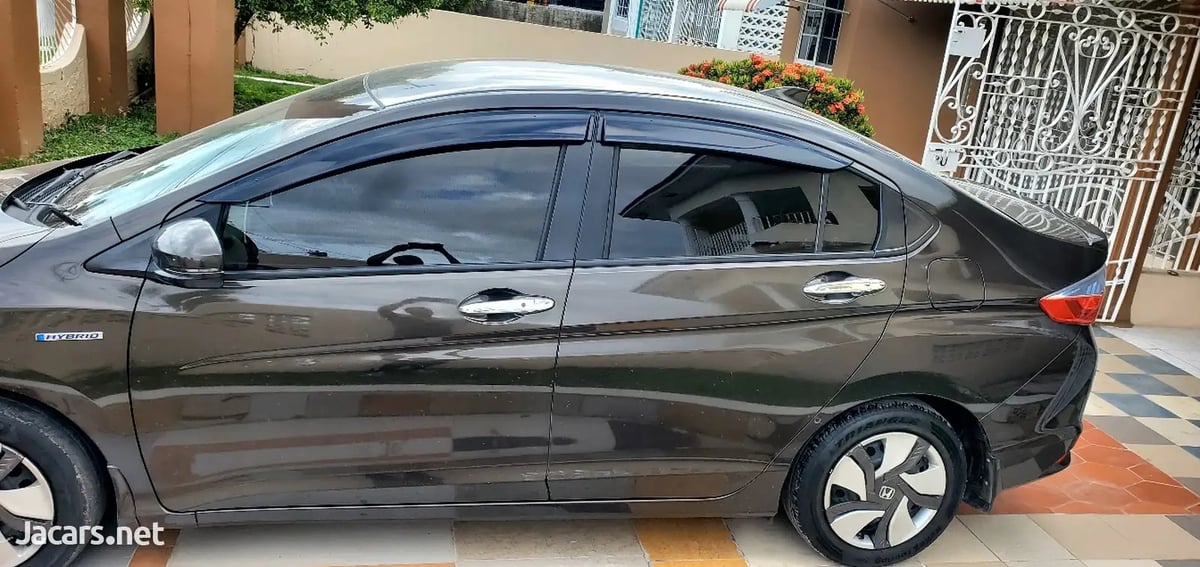 2015 HONDA Grace