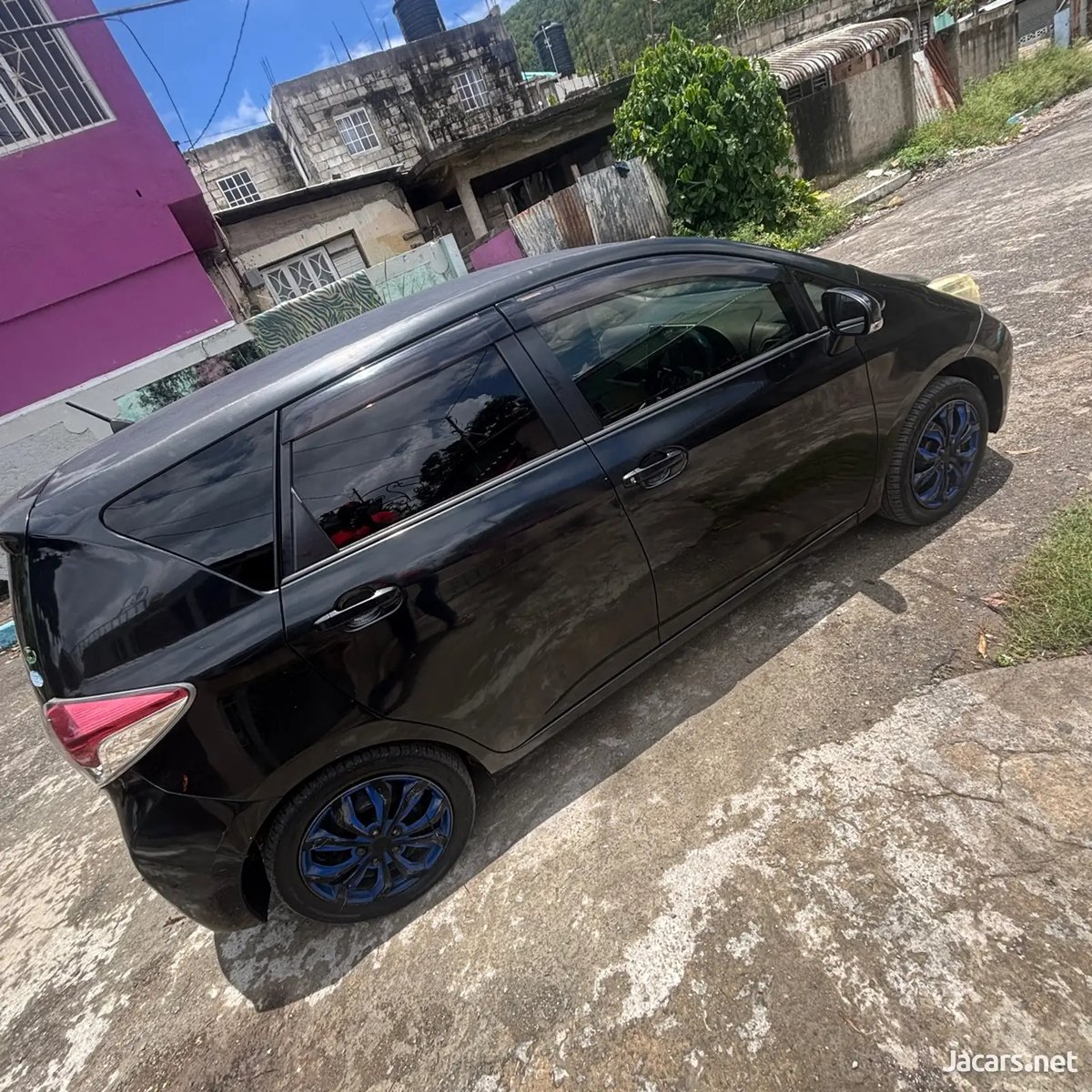 2015 TOYOTA Ractis