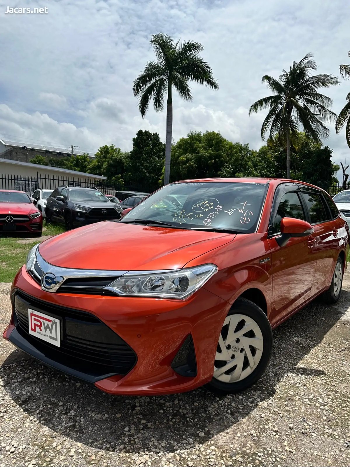2018 TOYOTA Fielder