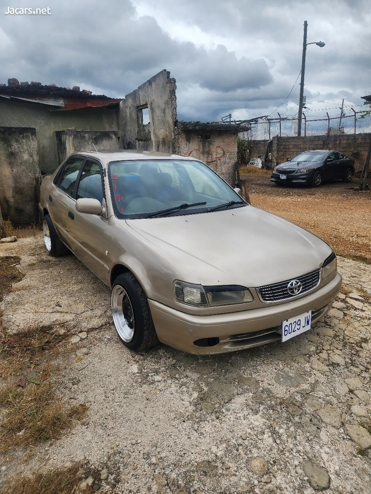 1999 TOYOTA Corolla