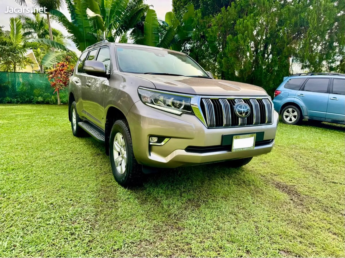2022 TOYOTA Prado