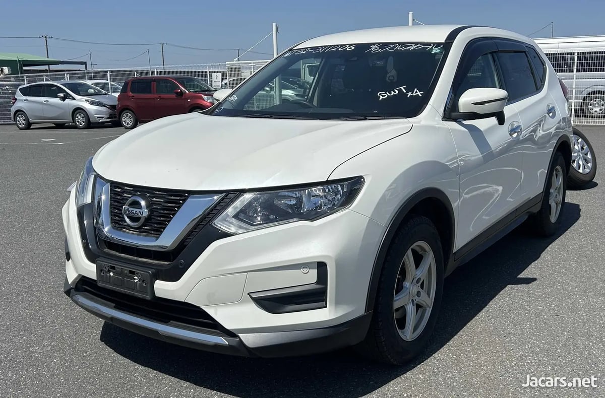 2019 NISSAN X-Trail