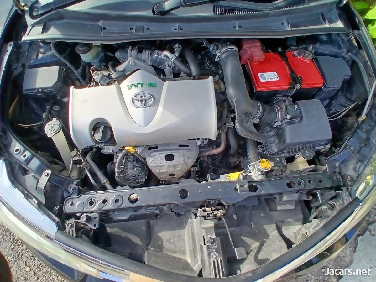 2015 TOYOTA Fielder