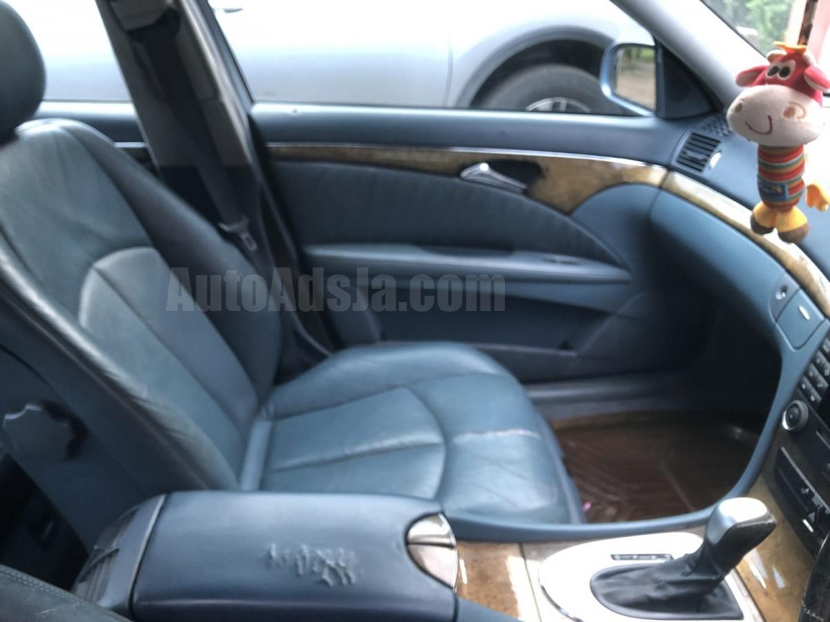 2004 Mercedes-Benz BENZ E 240