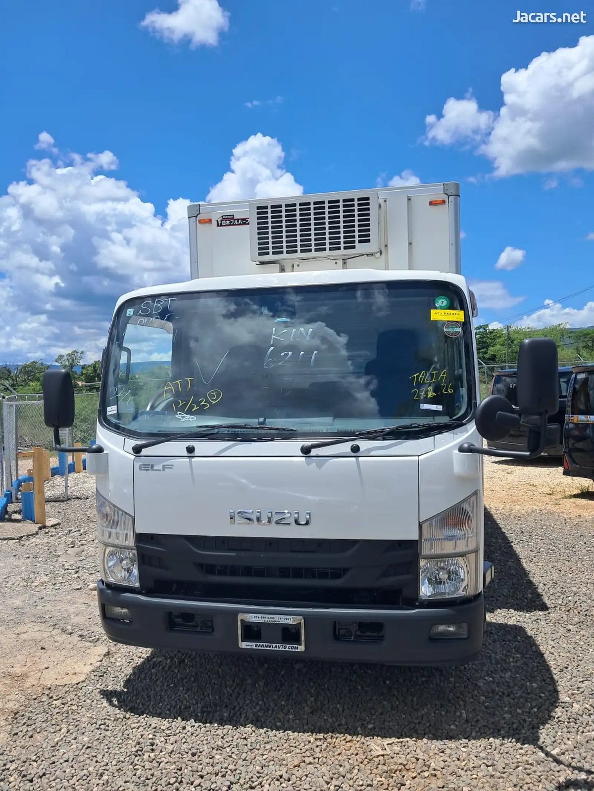 2017 ISUZU Elf