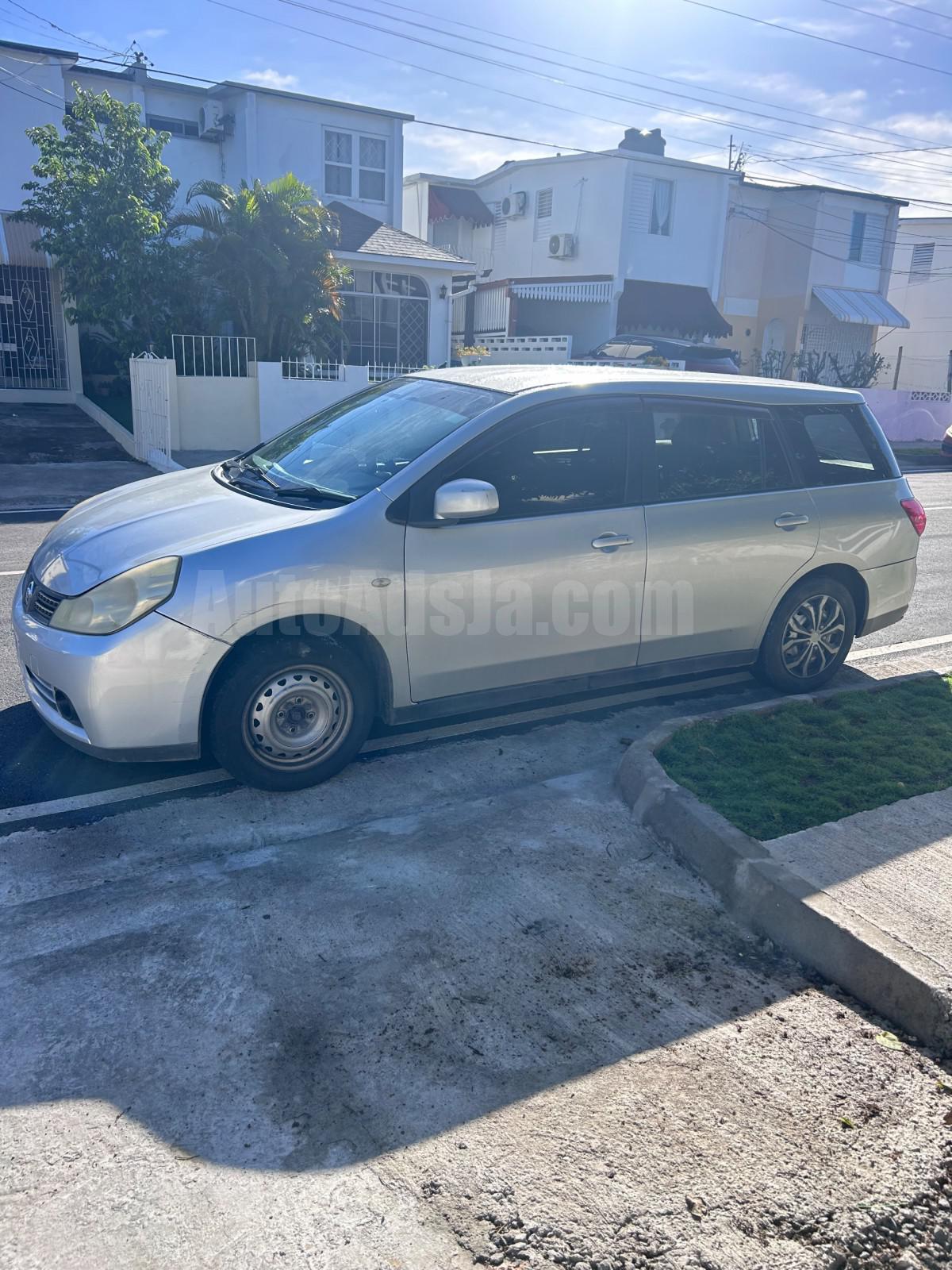 2012 NISSAN WINGROAD