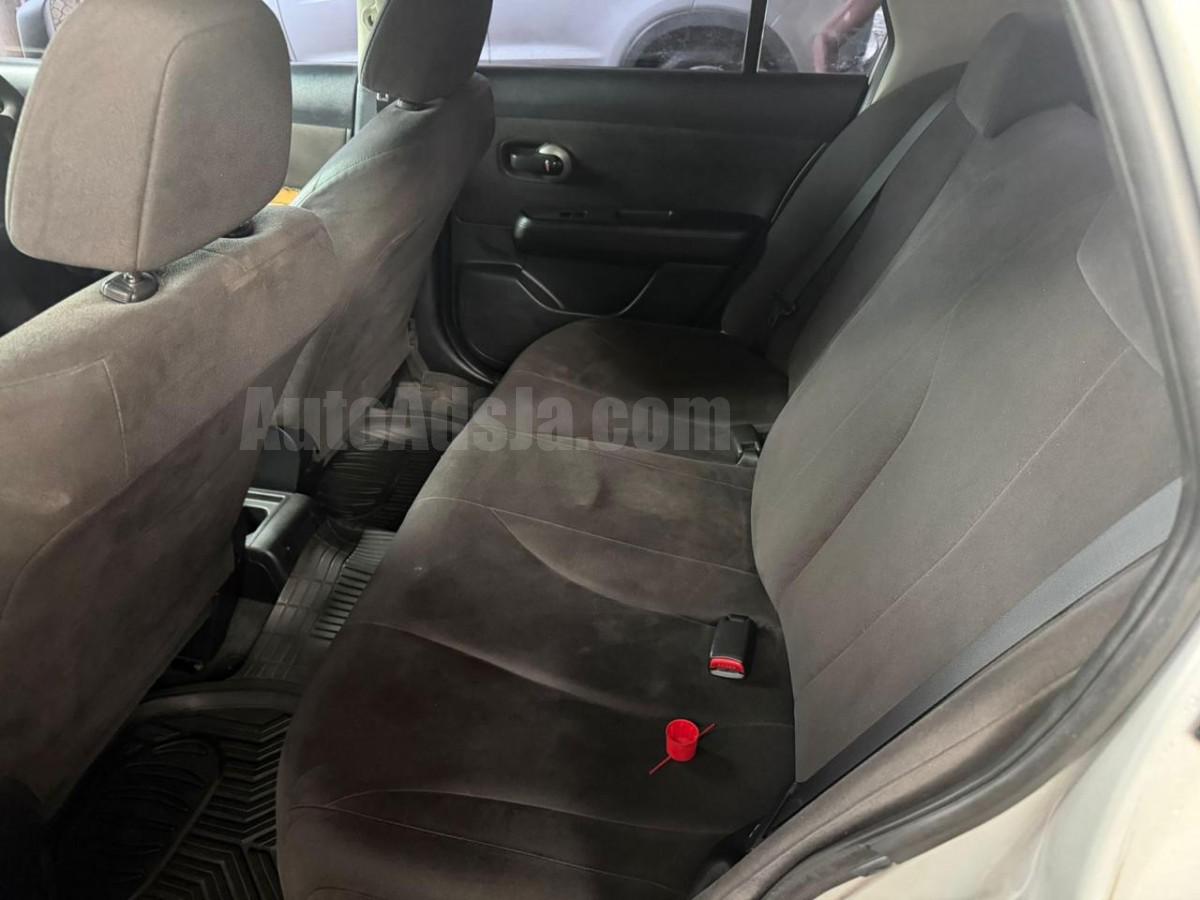 2008 NISSAN TIIDA