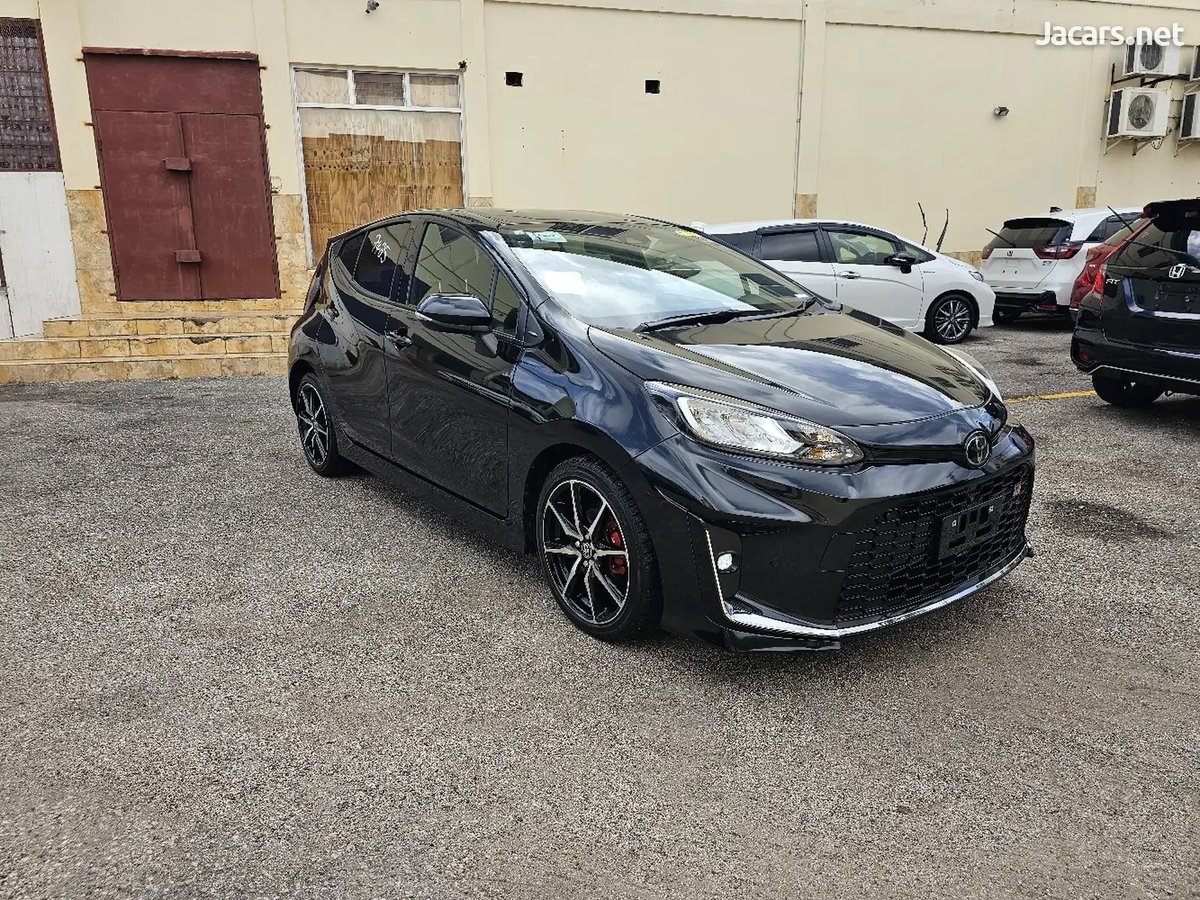 2023 TOYOTA Aqua