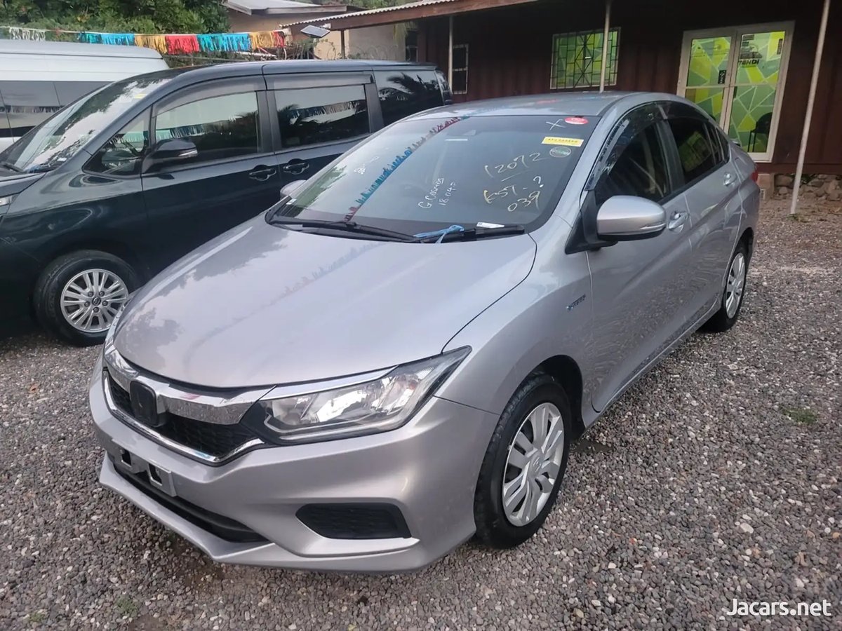 2019 HONDA Grace