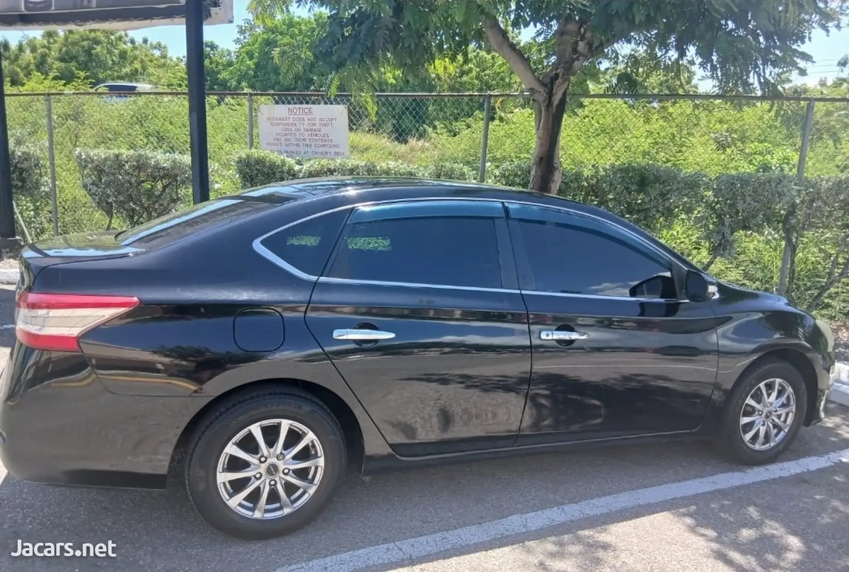 2015 NISSAN Sylphy