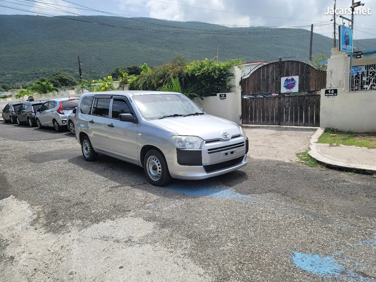 2017 TOYOTA Probox