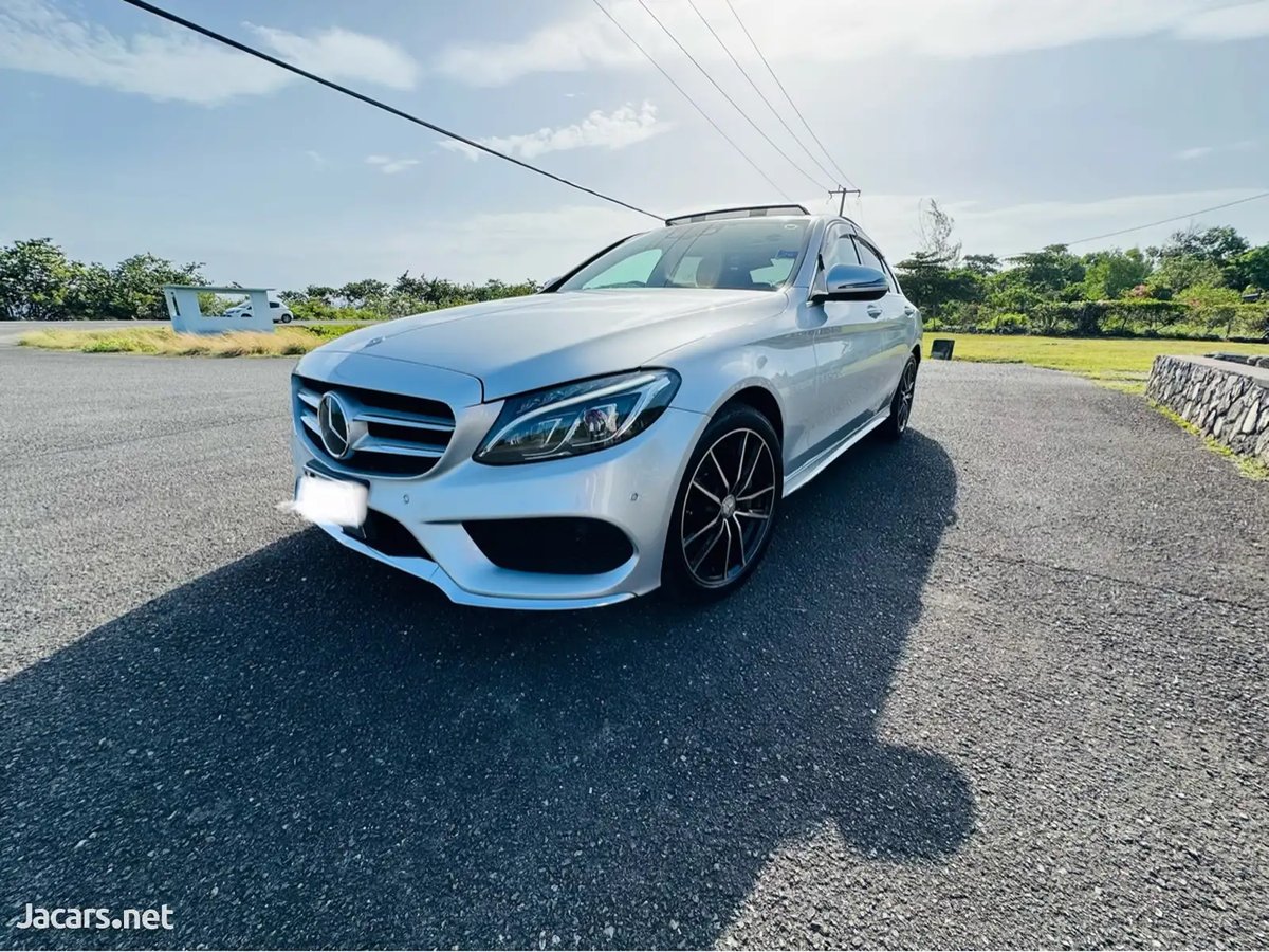 2017 Mercedes-Benz C-Class