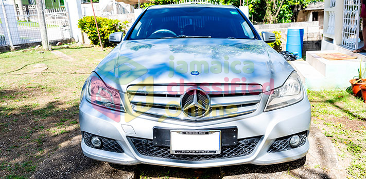 2012 Mercedes-Benz C180