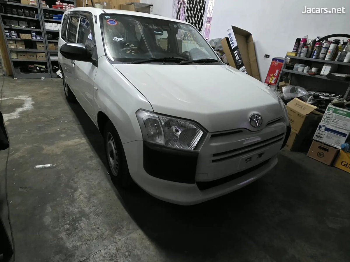 2020 TOYOTA Probox