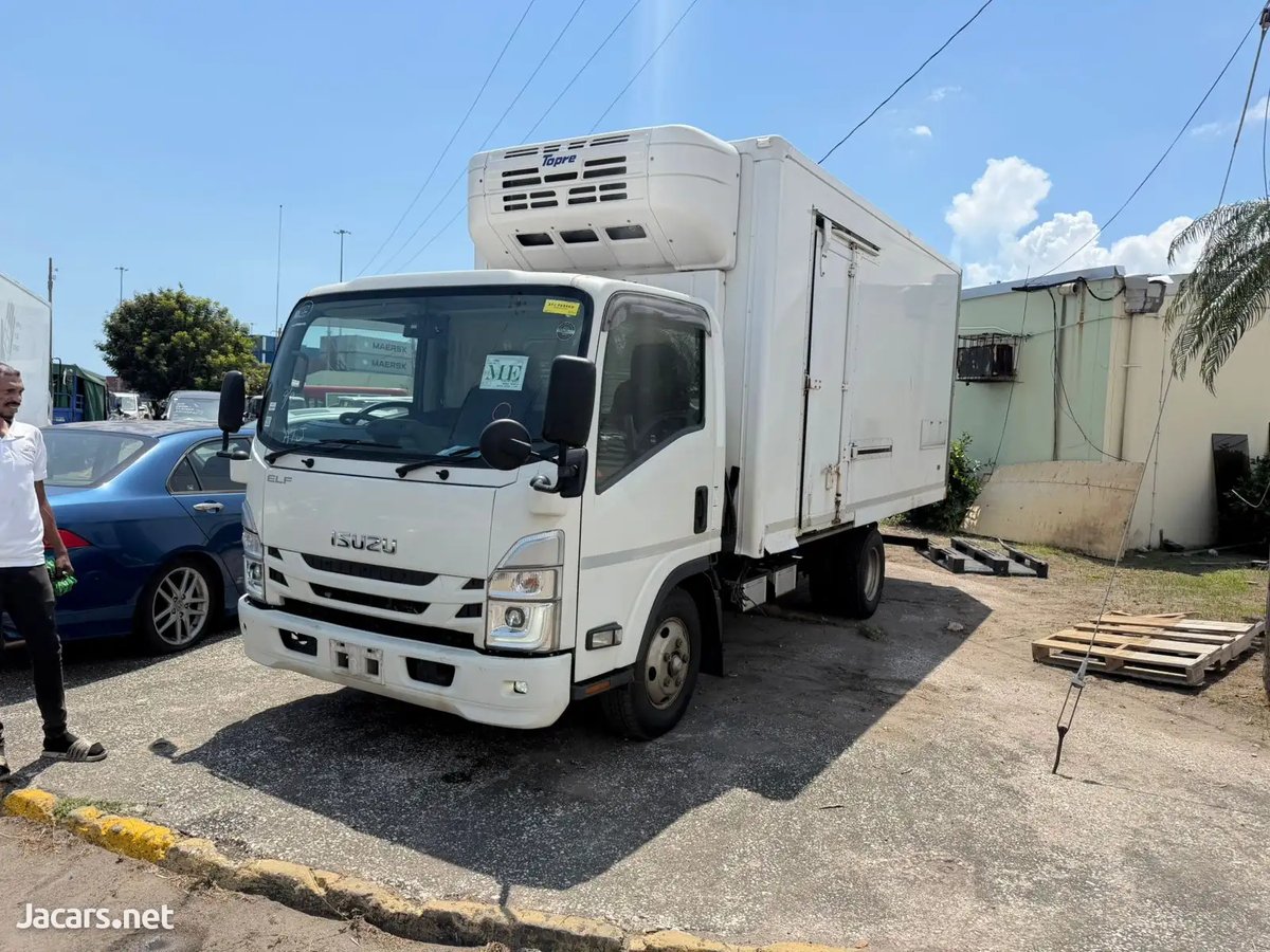 2021 ISUZU Elf