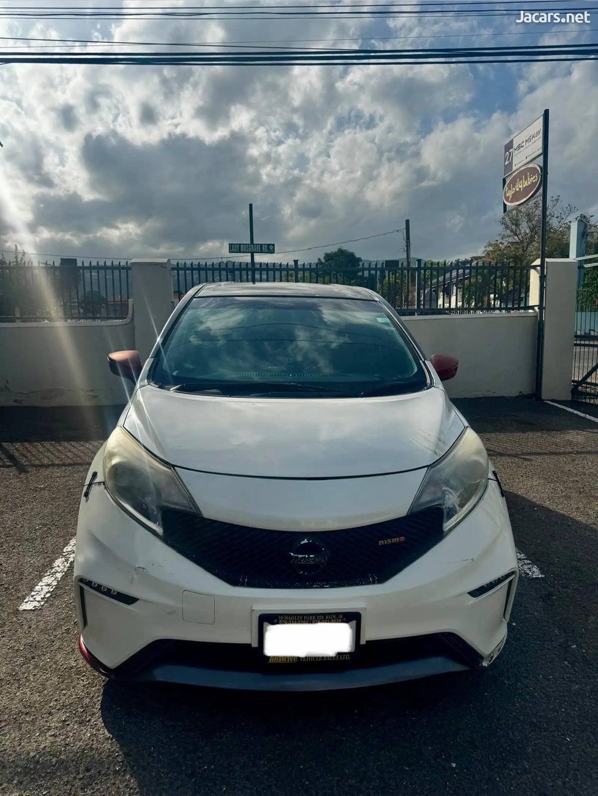 2016 NISSAN Note