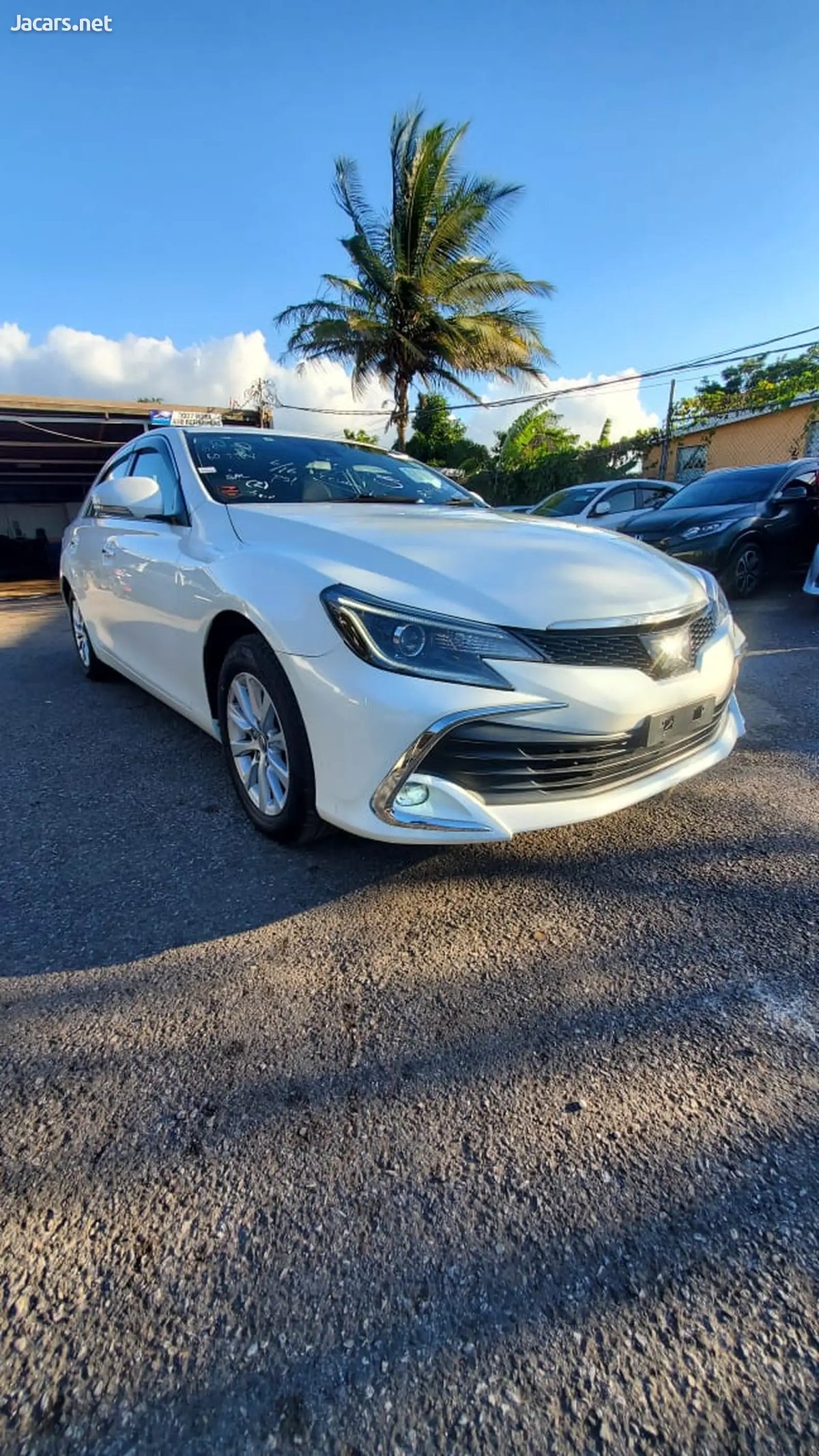 2017 TOYOTA Mark