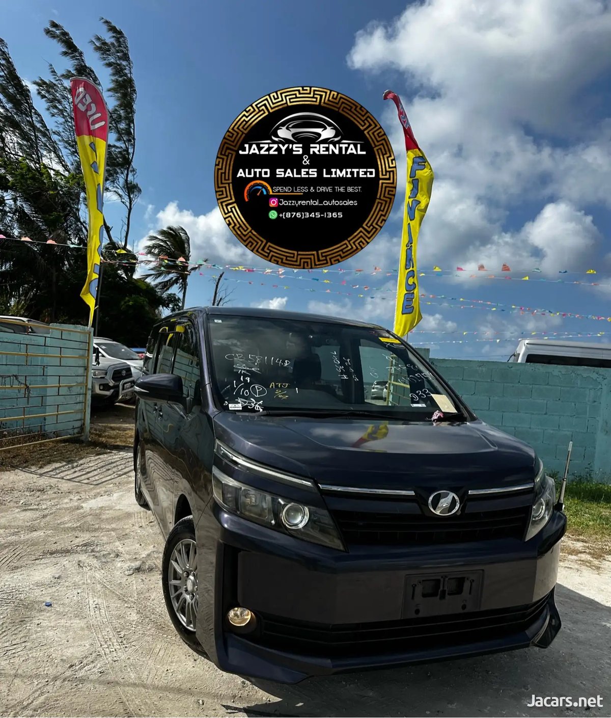 2015 TOYOTA Voxy
