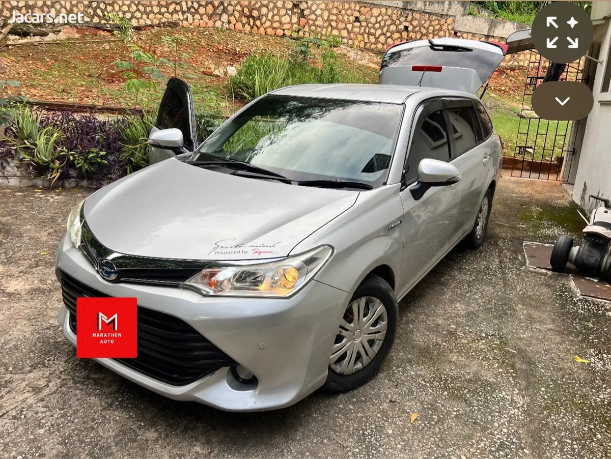 2018 TOYOTA Fielder