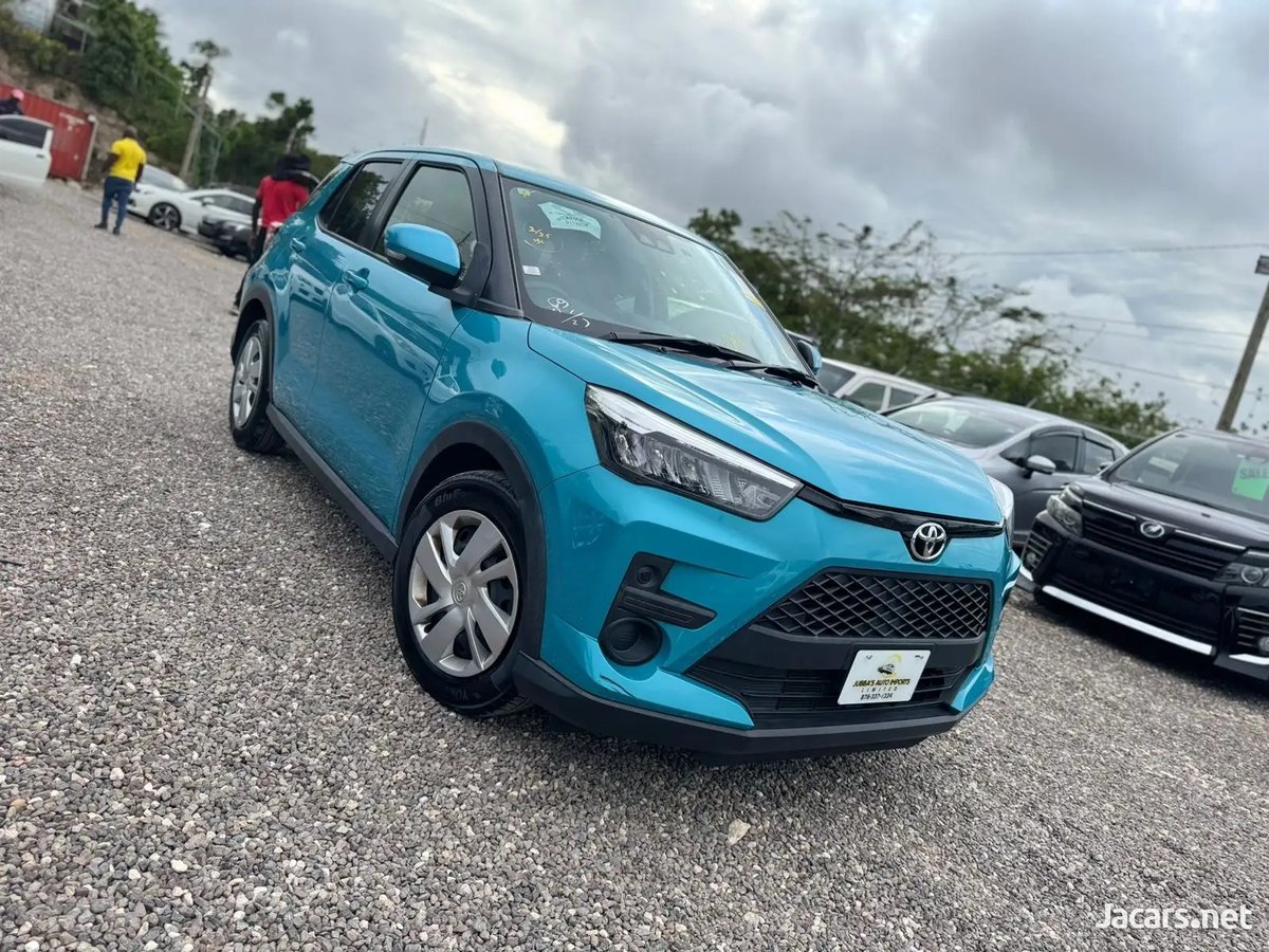 2021 TOYOTA Raize